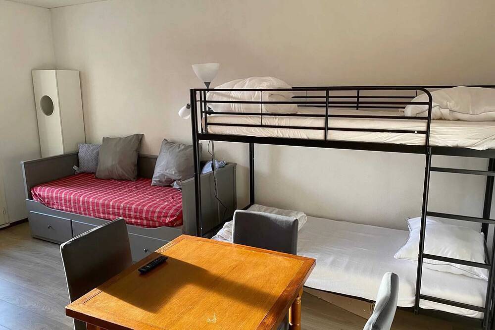 Ganze Wohnung, Homerez - Charmantes Studio in Laguiole mit Bergblick 27 m² in Laguiole, Zentralmassiv