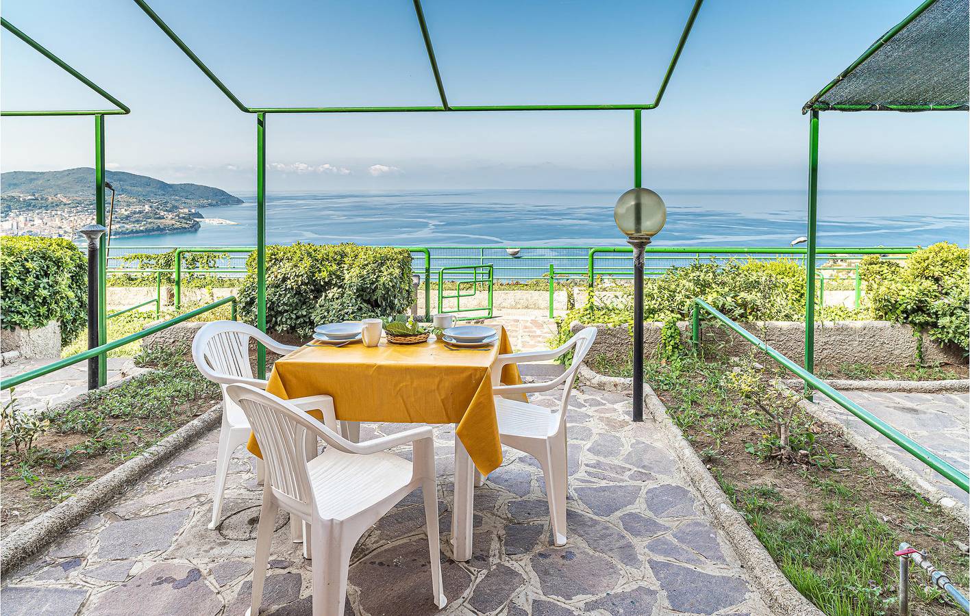 Appartement de vacances entier, Appartement au bord de la piscine près de la plage - 4 personnes in Cilento
