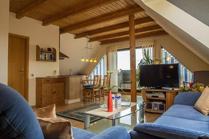 Ferienwohnung für 3 Personen, mit Garten und Sauna in Hagenburg