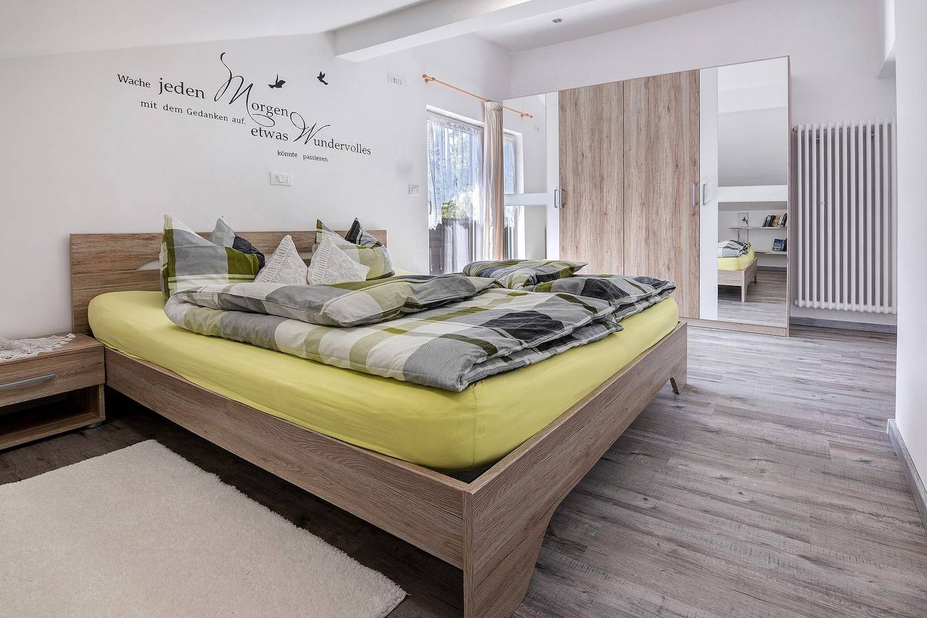 Entire apartment, Apartment 'Kuchler' with Mountain View, Private Terrace and Wi-Fi in Riffian, Texel Group