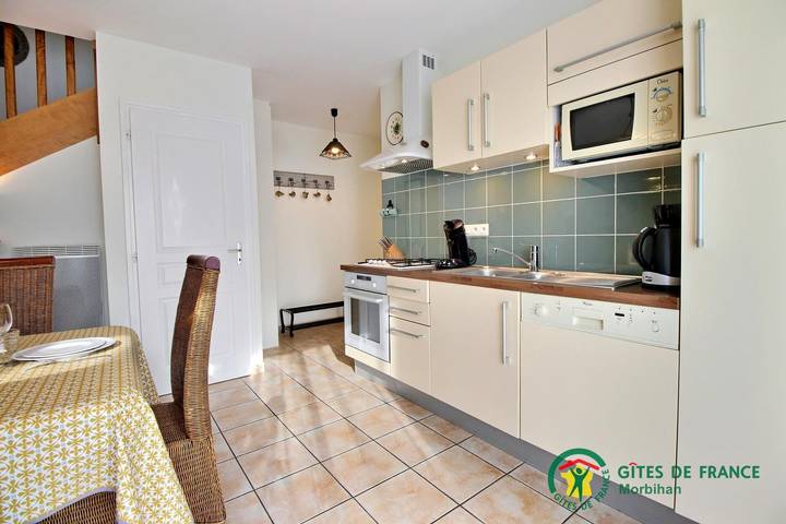 Gîte pour 12 personnes, avec jardin à Plouhinec (Morbihan) - 4