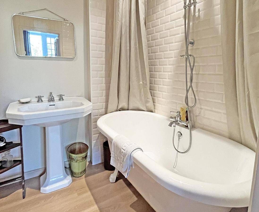 Double Room with Private Bathroom in La Hague, Côte de la Déroute