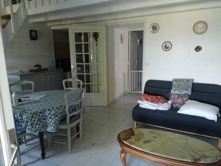 Location de vacances pour 4 personnes, avec terrasse et vue à Saint-Geniès-des-Mourgues - 4