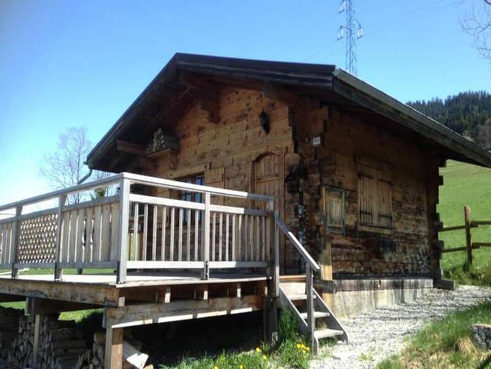 Gîte pour 4 personnes, avec balcon, adapté aux familles à Demi-Quartier