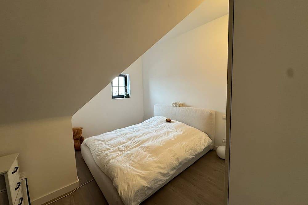 Ganze Wohnung, Newly built apartment with beautiful spacious sun terrace - view of Pajottenland in Asse, Flämisch-Brabant