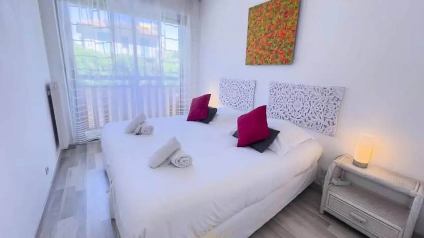Gîte pour 5 personnes, avec Balcon à Le Cannet - 4