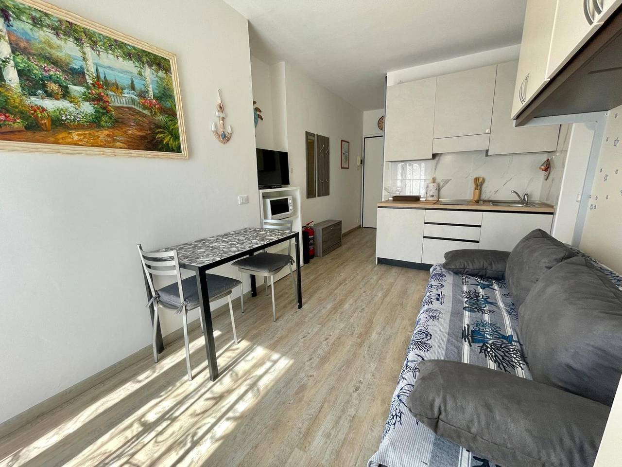 Ganzes Studio, Helles Studio mit Terrasse in Porto Santa Margherita, Caorle