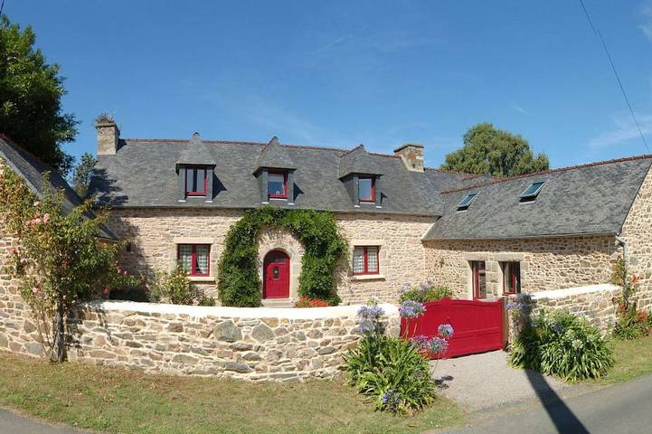 Holiday home for 8 people, with garden, with pets - 1