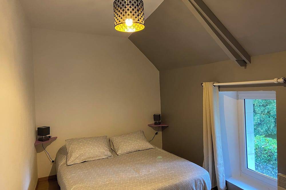 House 500 m from the beach in Aure sur mer in Sainte-Honorine-des-Pertes, Bayeux und Umgebung