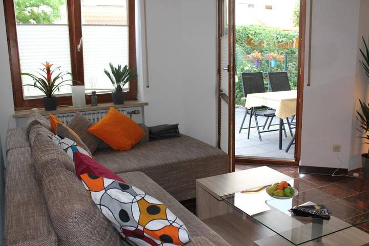 Appartement de vacances pour 4 personnes, avec terrasse et jardin