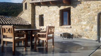 Gîte pour 5 personnes, avec balcon ainsi que piscine et vue à Saint-André-de-Rosans