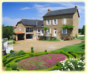 Chambre d’hôte pour 2 personnes, avec jardin à Montbazens