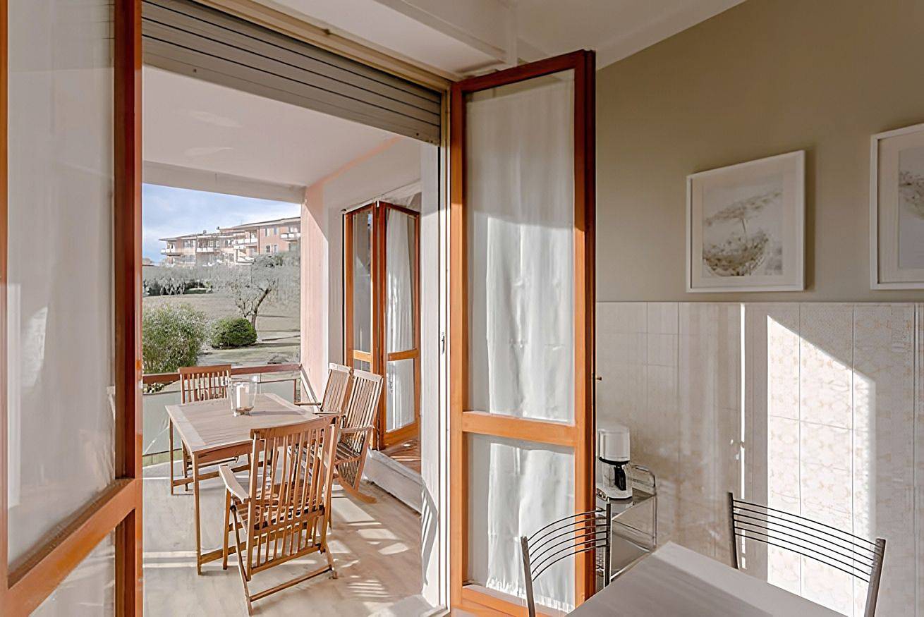 Appartamento intero, Natural Chic in Desenzano del Garda, Prealpi Gardesane