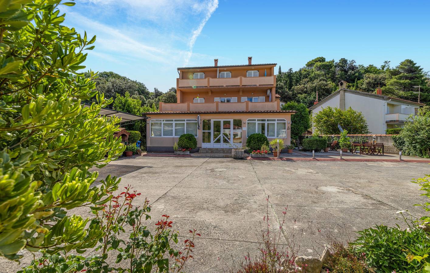 Ganze Ferienwohnung, Ferienwohnung für 4 Personen mit Terrasse in Palit, Rab