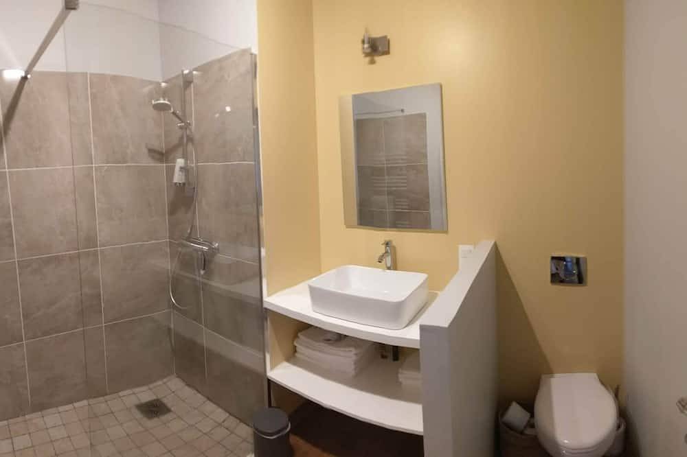 Appartement entier, Résidence du Parc \"Appart Romarin-avec Sauna.\" in Eaux-Bonnes, Béarn