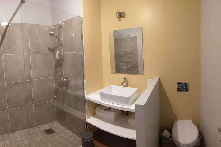 Appartement entier, Résidence du Parc \"Appart Romarin-avec Sauna.\" in Eaux-Bonnes, Béarn
