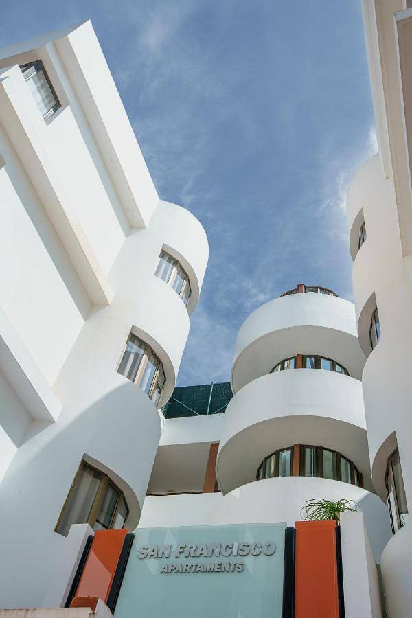 Appartement entier, Apartamentos San Francisco in Ocean Beach Ibiza, Sant Antoni de Portmany