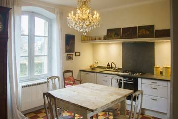 Maison De Vacances pour 8 Personnes dans Lourmarin, Parc naturel régional du Luberon, Photo 2