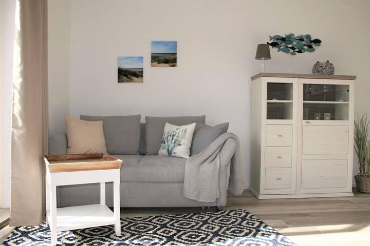 Ferienwohnung für 4 Personen, mit Balkon in Neuharlingersiel - 2