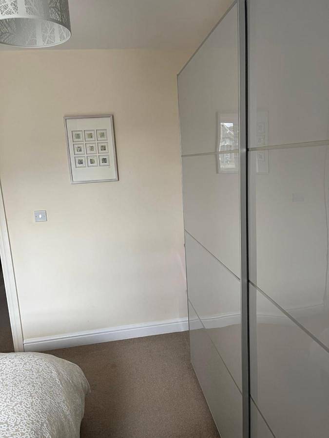 Entire holiday apartment, Double Room with Private Bathroom in Royal Tunbridge Wells, Kent