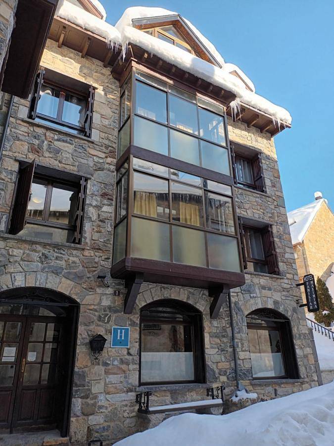 Hotel Familiar Maximina in Formigal (Ski), Sallent de Gállego