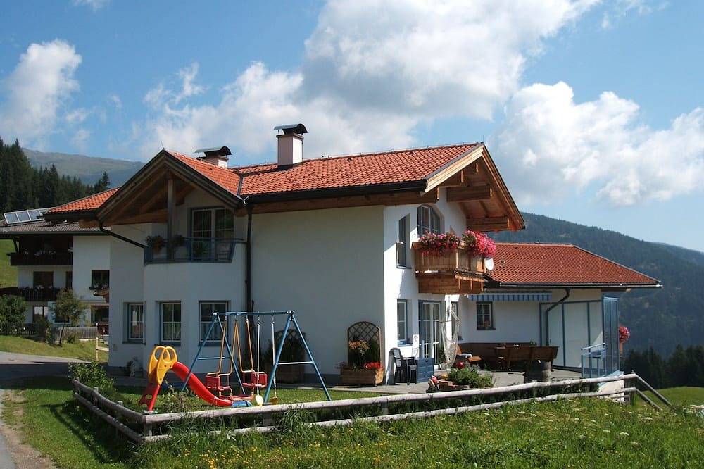 Appartamento intero, Sole, un ambiente splendido, con una panoramica unica in Assling, Tirolo dell'Est