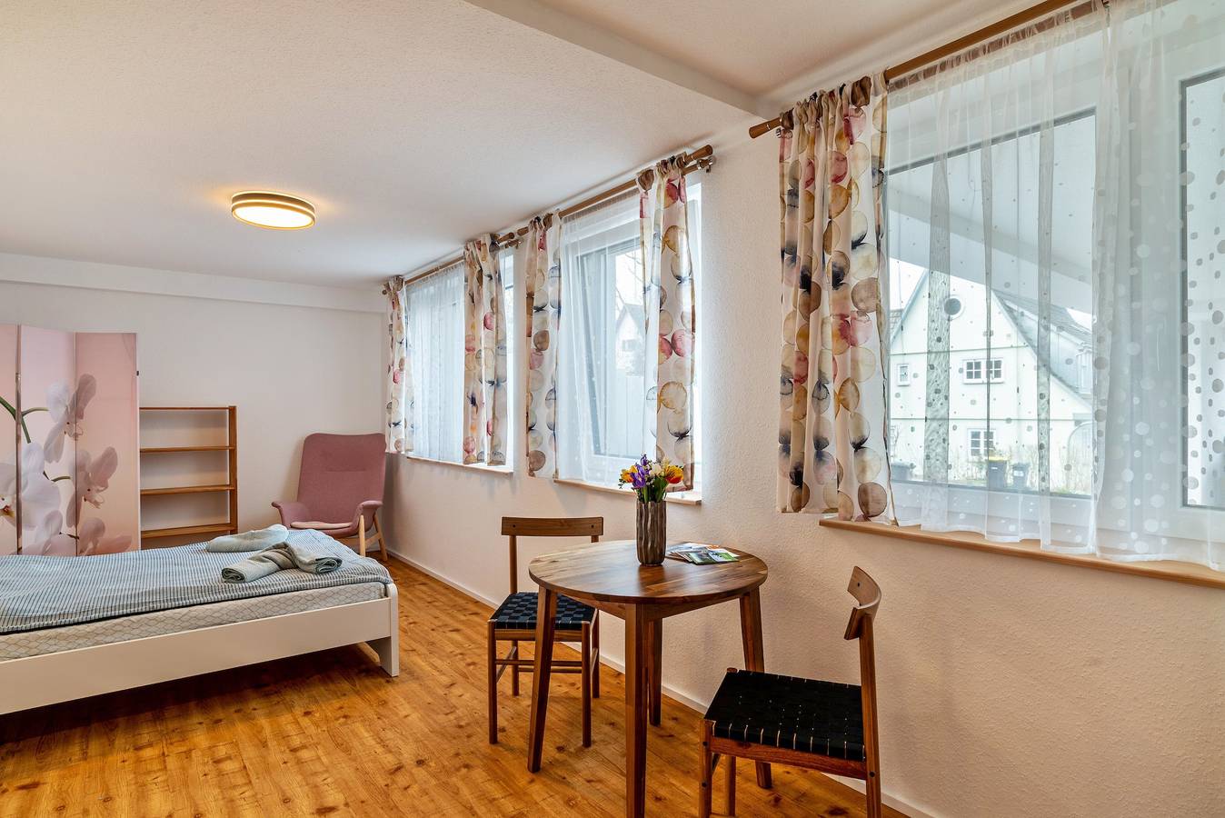 Ganzes Studio, Einzimmerapartment 'In der Stadt und der Natur' mit Wlan in Calw, Nordschwarzwald