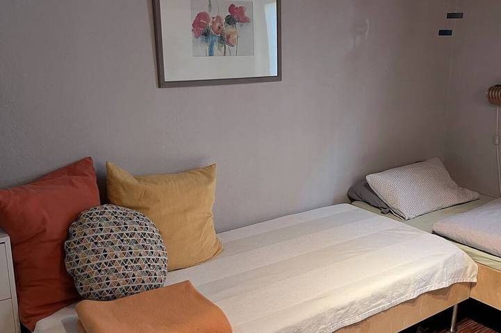 Ferienwohnung für 2 Personen, mit Garten in Schützenfest Hannover