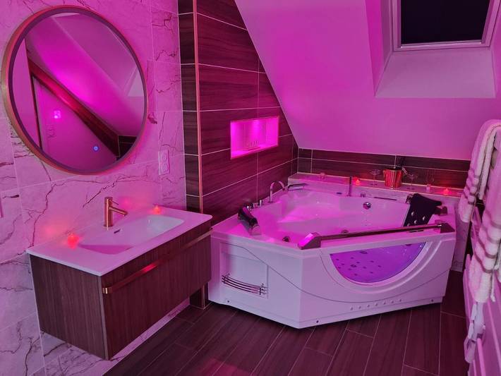 Gîte pour 2 personnes, avec vue à Challes - 4