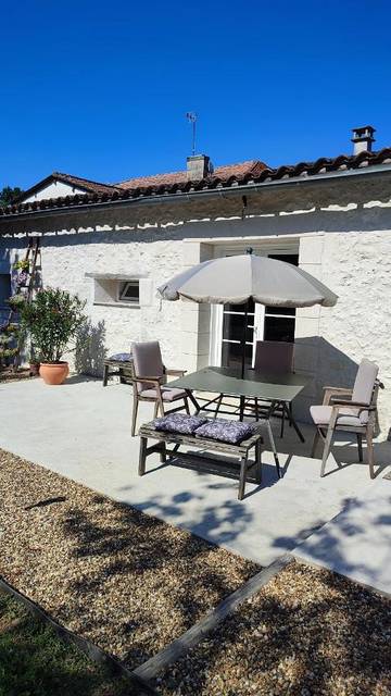 Gîte pour 5 personnes, avec jardin ainsi que piscine et vue à Saint-Philippe-du-Seignal