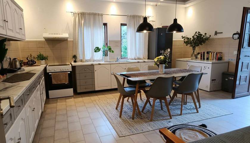 Gîte pour 4 personnes, avec balcon/terrasse, adapté aux familles dans Karpathos - 3