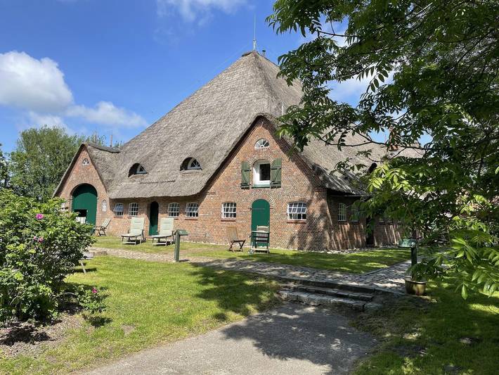 Ferienwohnung für 2 Personen, mit Balkon/Terrasse und Terrasse sowie Garten und Ausblick in Vollerwiek