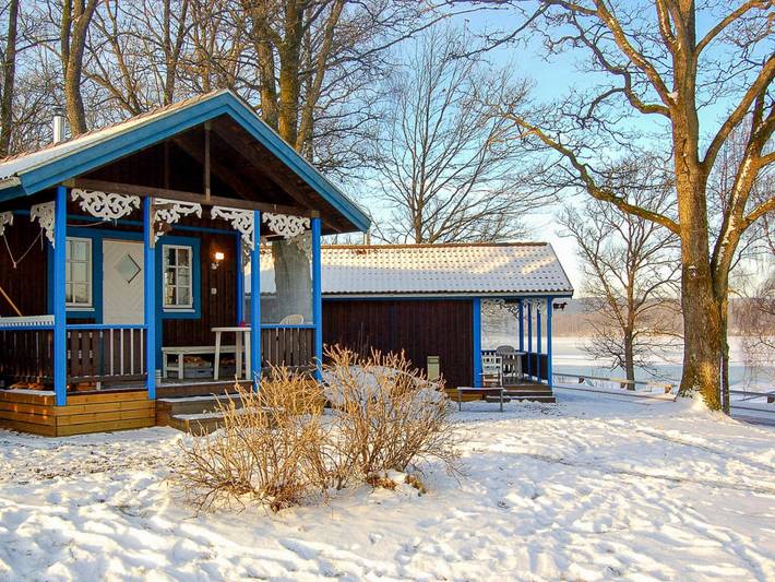 Ferienpark für 5 Personen, mit Terrasse und Garten sowie Seeblick in Südschweden