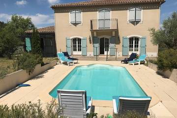 Villa pour 8 personnes, avec jardin et balcon à Carcassonne