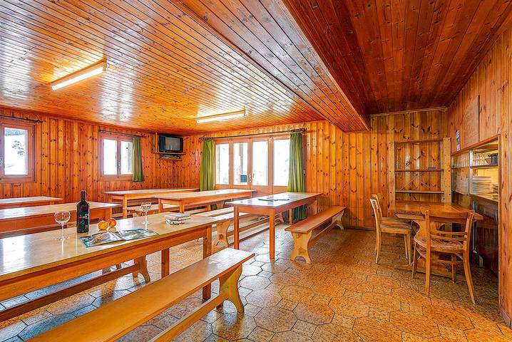 Location de vacances pour 52 personnes, avec vue et balcon dans Les Crosets - 2