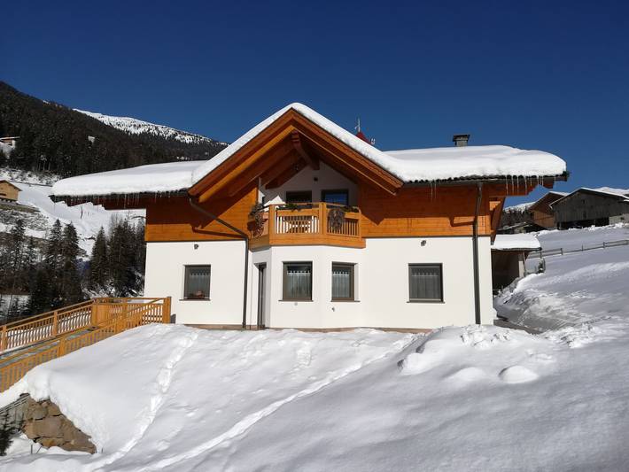 Ferienwohnung für 4 Personen, mit Terrasse und Garten sowie Sauna in Sarntal - 2