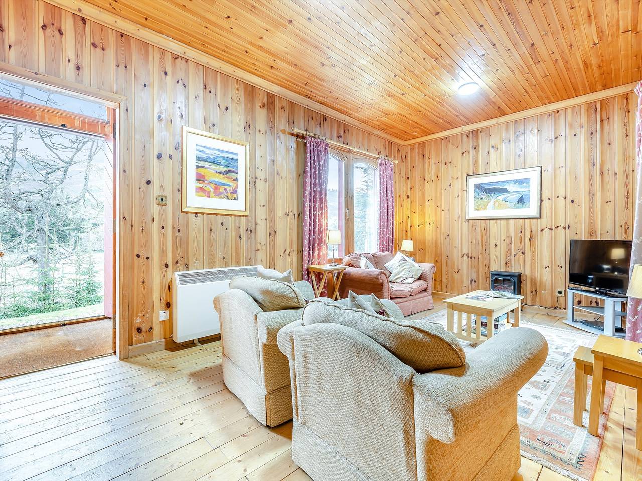 Stuffer's Cottage in Braemar, Cairngorms National Park