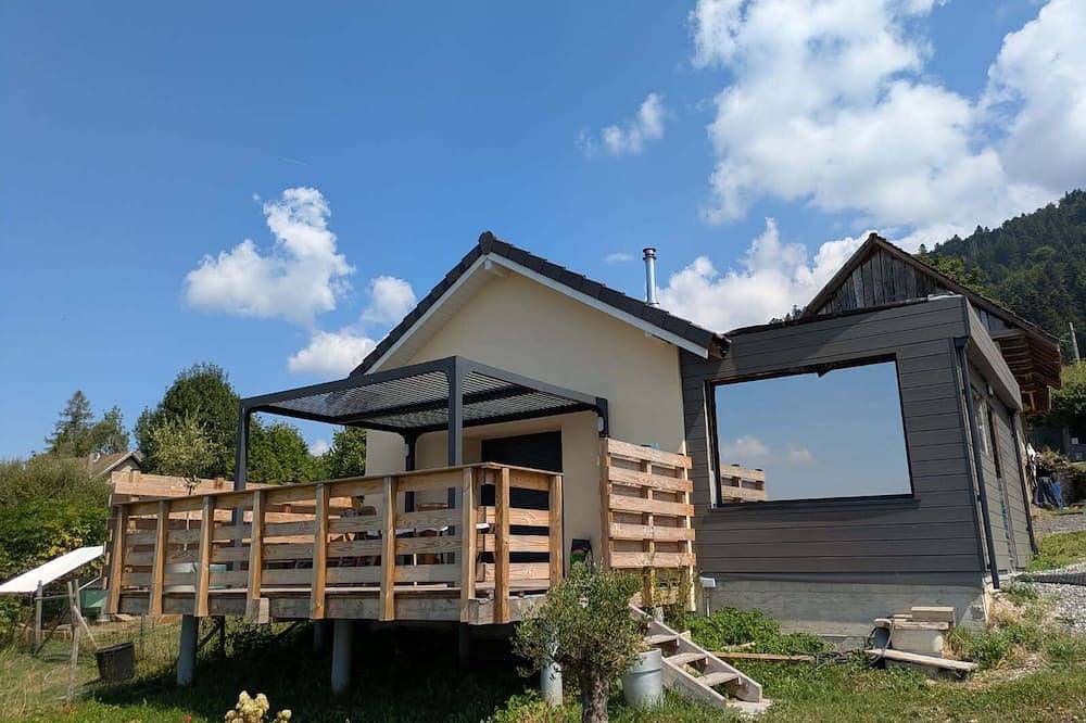 Maison de 2 chambres avec terrasse et vue panoramique in Saint-Martin-d'Uriage, Parc national des Écrins