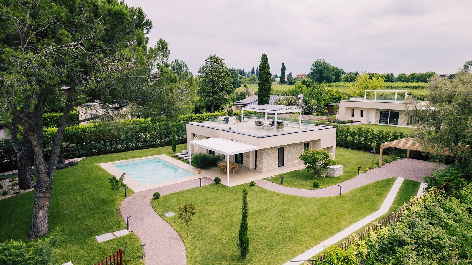 Ferienhaus "Lagolino Boutiquehouse" mit Pool, Garten und Wlan in Lazise, Gardasee-Berge