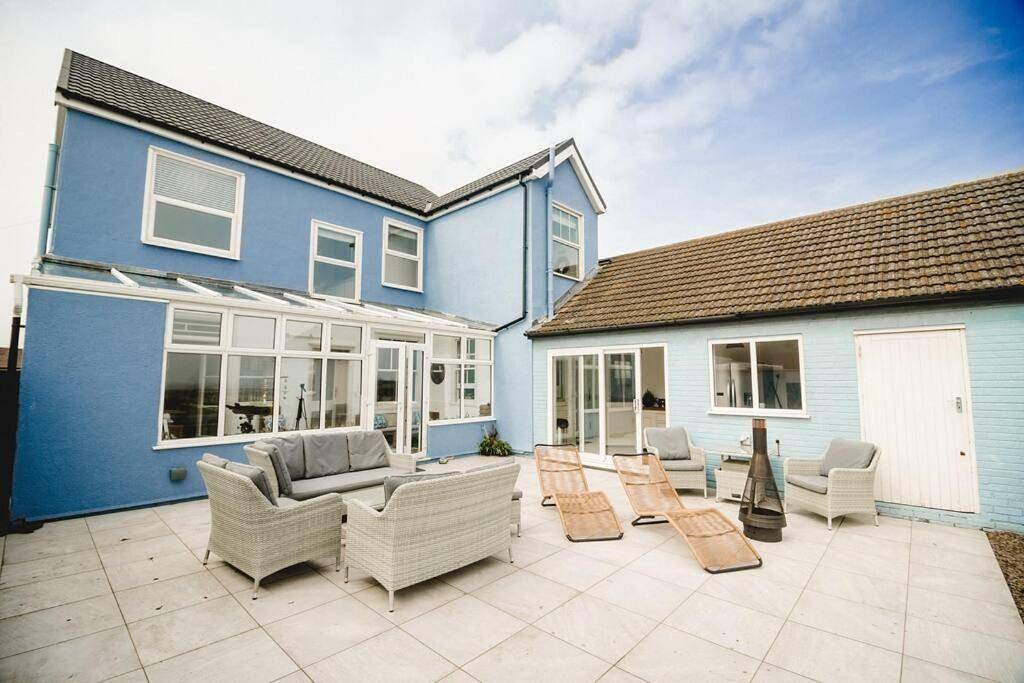 Five-Bedroom House in Walcott, Norfolk Coast