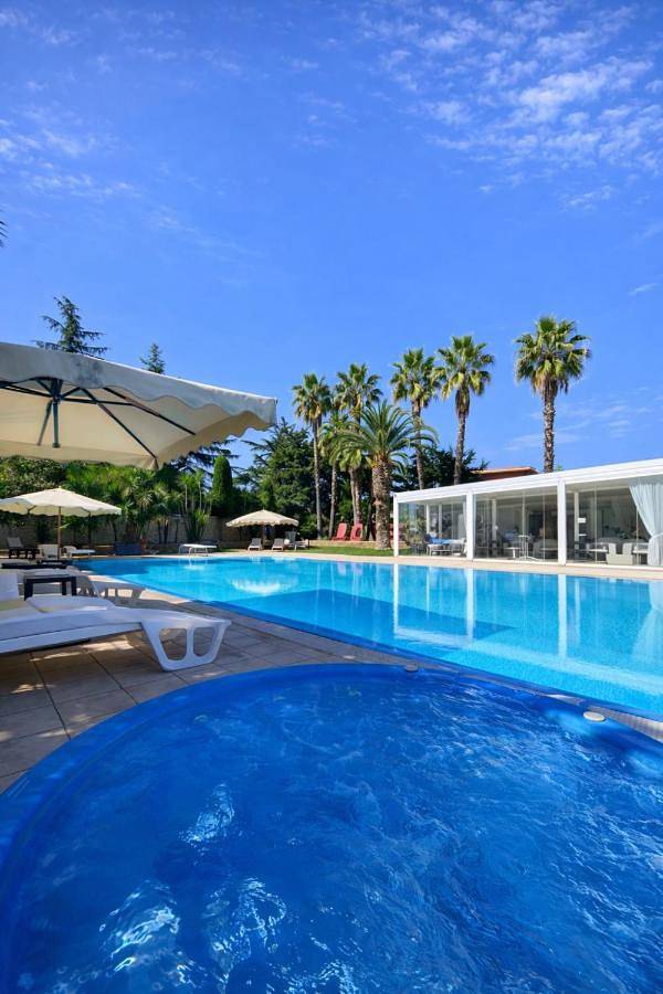 Bed and Breakfast für 3 Personen, mit Pool und Garten sowie Ausblick, mit Haustier - 1