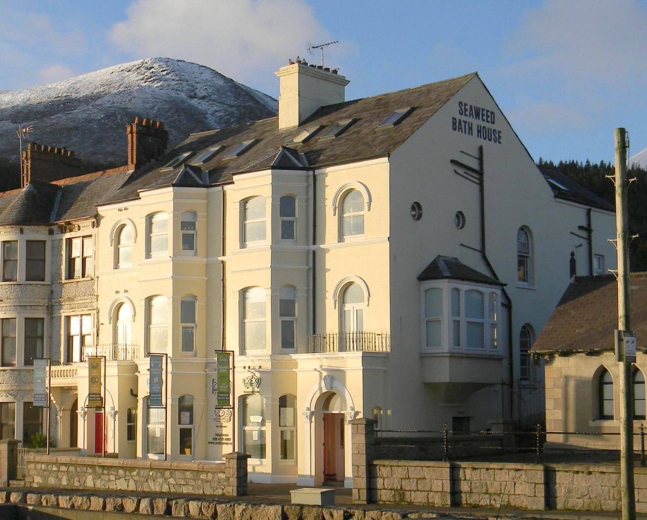 Entire apartment, Apartment with Sea View in Newcastle (County Down), County Down