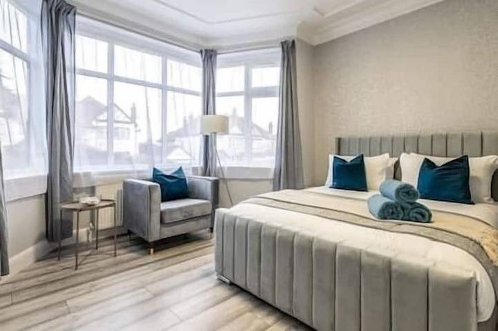 Apartment for 2 people, with garden in Harrow