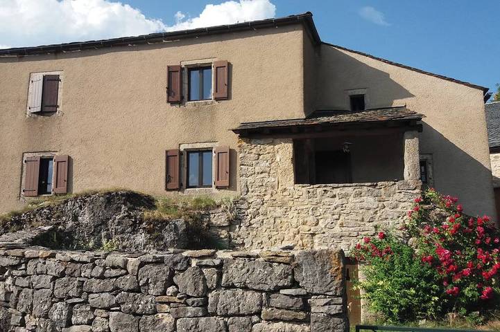 Location de vacances pour 5 personnes dans Chaos de Nîmes-le-Vieux