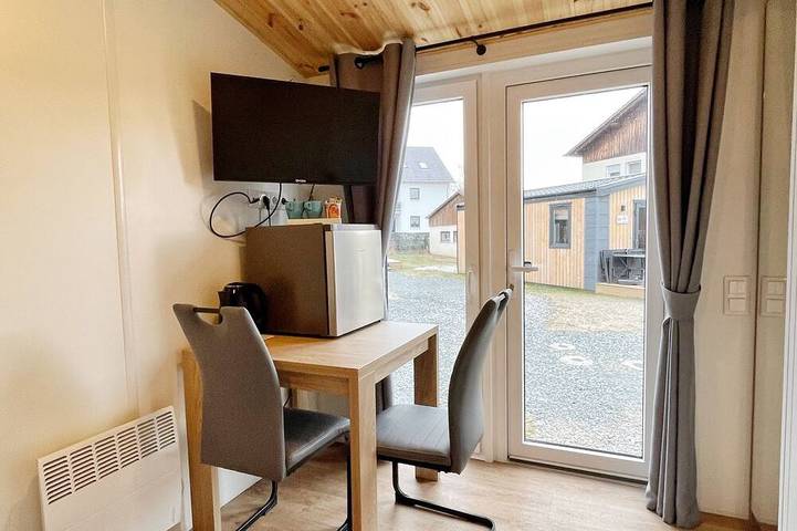 Ganze Wohnung, Doppelzimmer für 2 Gäste mit 12m² in Nabburg in Nabburg, Naturpark Oberpfälzer Wald