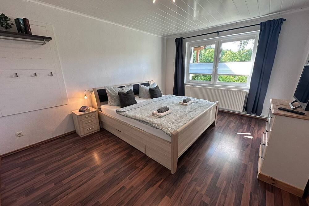 Ferienhaus Eickhof mit Kamin, Billard, Tischtennis, Kicker und gratis W-Lan - in Warnow (bei Bützow), Naturpark Nossentiner/Schwinzer Heide