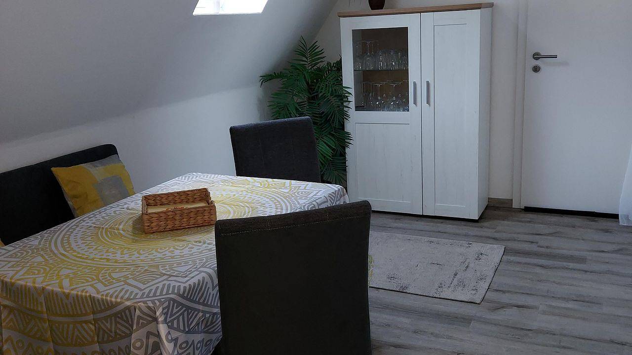 Ganze Ferienwohnung, Ferienwohnung für 4 Personen (78 m²) in Neuenkirchen in Neuenkirchen (Lüneburger Heide), Landkreis Heidekreis