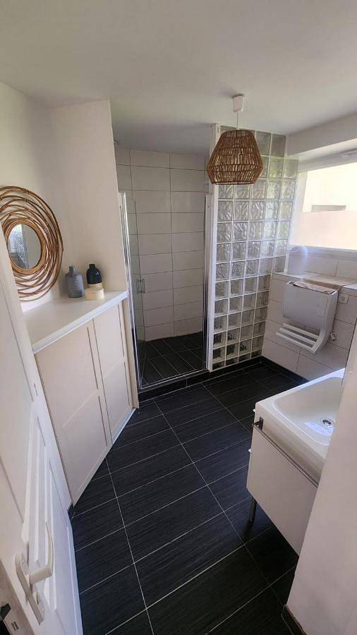 Maison de campagne pour 2 personnes, avec jardin ainsi que terrasse et piscine, animaux acceptés dans Saint-Médard (Indre) - 4