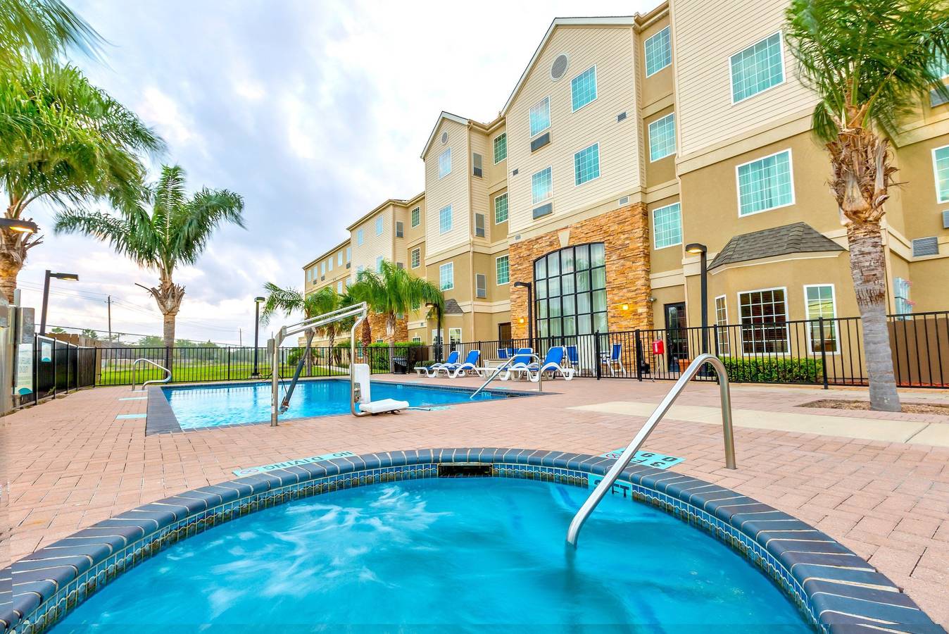 Apartamento entero, Staybridge Suites Brownsville in Brownsville (desambiguación), Condado de Cameron