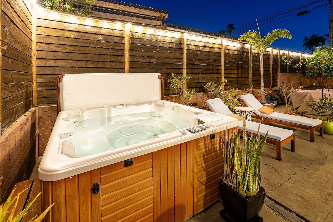 Ocean Beach Bungalow - Close To Beach in San Diego, San Diego County